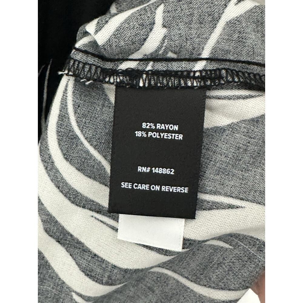 New! TORRID 0 Womens Harper Challis Pullover Tunic Black White Tropical Resort - Picture 7 of 11